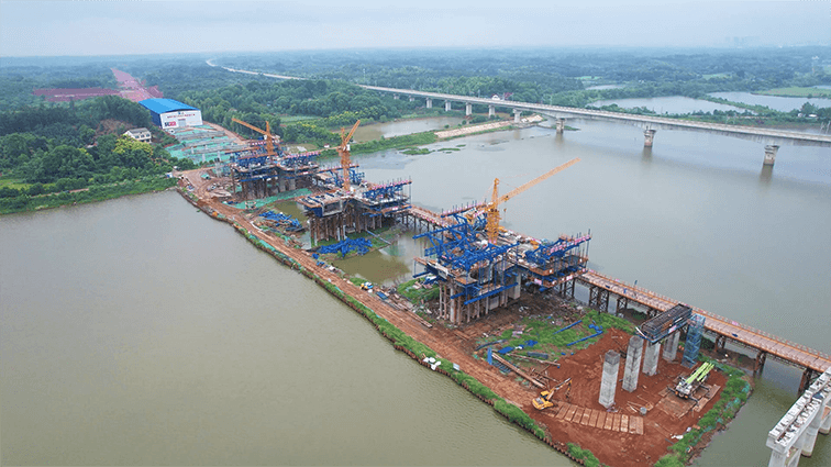 持續(xù)改進(jìn) | 湖南路橋益常高速擴(kuò)容六標(biāo)漢壽南1號(hào)特大橋標(biāo)準(zhǔn)化掛籃項(xiàng)目